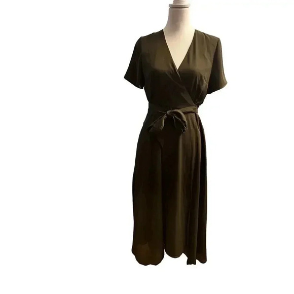 Alfani NWT wrap dress with belt olive green size 4 - Picture 1 of 7